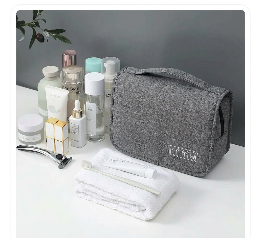 VOYAS Travel Toiletry Bag    Hanging Organizer